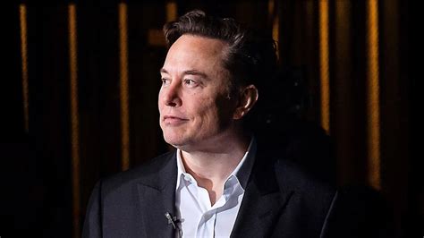 A­l­e­x­ ­G­i­b­n­e­y­,­ ­E­l­o­n­ ­M­u­s­k­ ­h­a­k­k­ı­n­d­a­ ­b­i­r­ ­b­e­l­g­e­s­e­l­ ­ç­e­k­i­y­o­r­